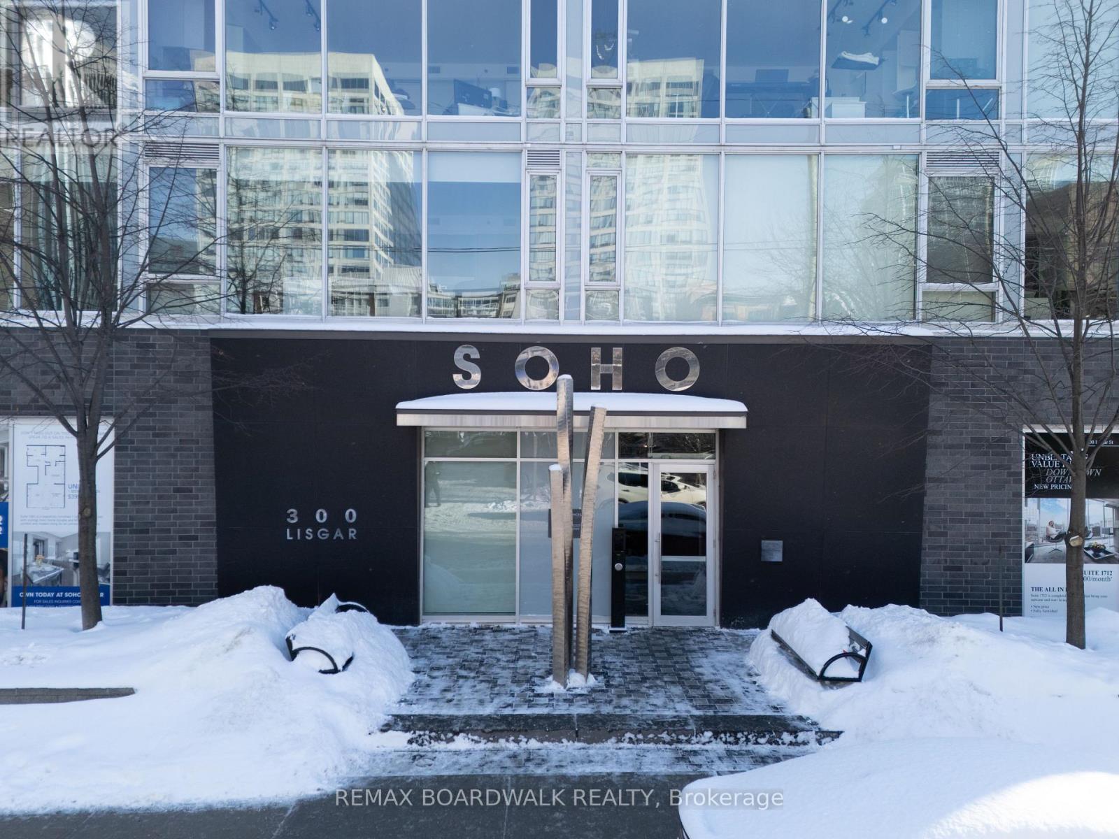 803 - 300 Lisgar Street, Ottawa, Ontario  K2P 0E2 - Photo 1 - X12770852