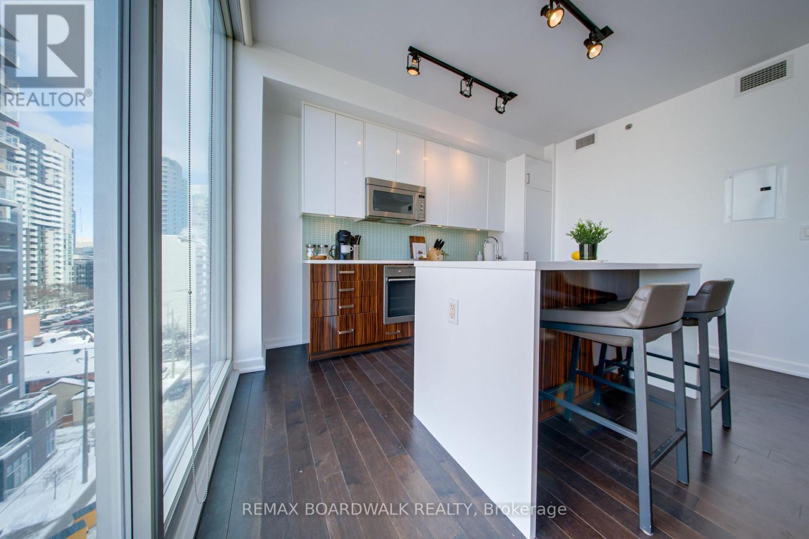 803 - 300 Lisgar Street, Ottawa, Ontario  K2P 0E2 - Photo 13 - X12770852