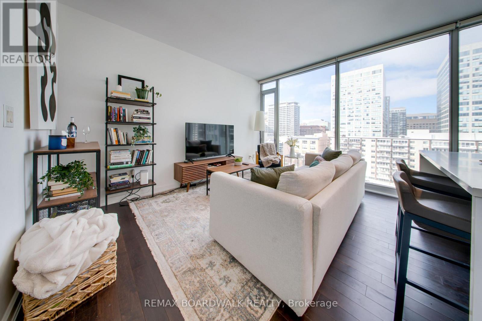 803 - 300 Lisgar Street, Ottawa, Ontario  K2P 0E2 - Photo 21 - X12770852