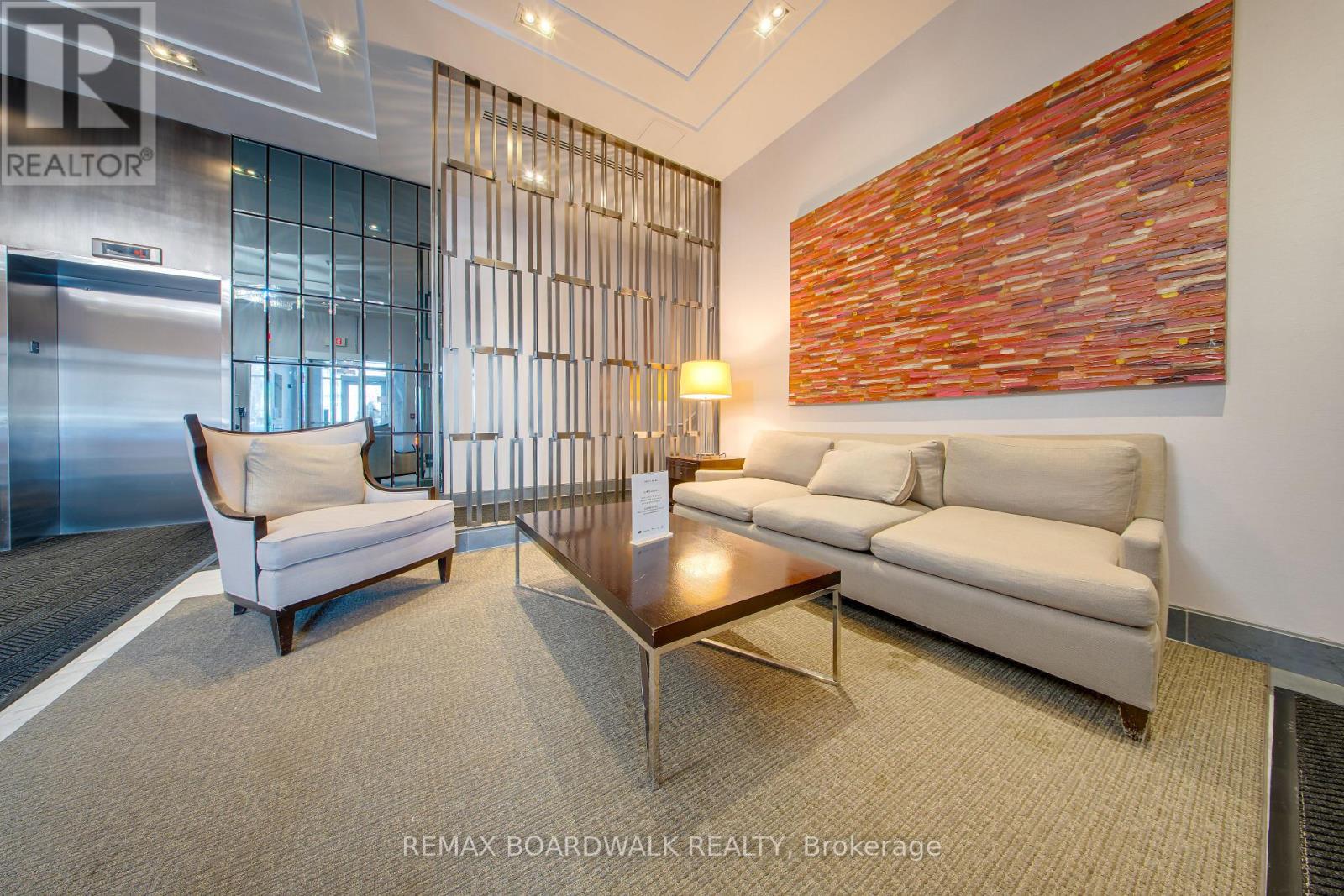 803 - 300 Lisgar Street, Ottawa, Ontario  K2P 0E2 - Photo 43 - X12770852