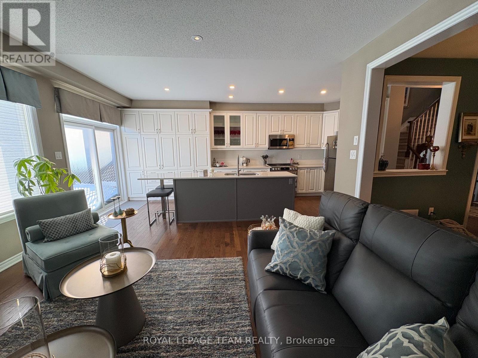 979 Shimmerton Circle, Ottawa, Ontario  K2M 0L4 - Photo 13 - X12770984