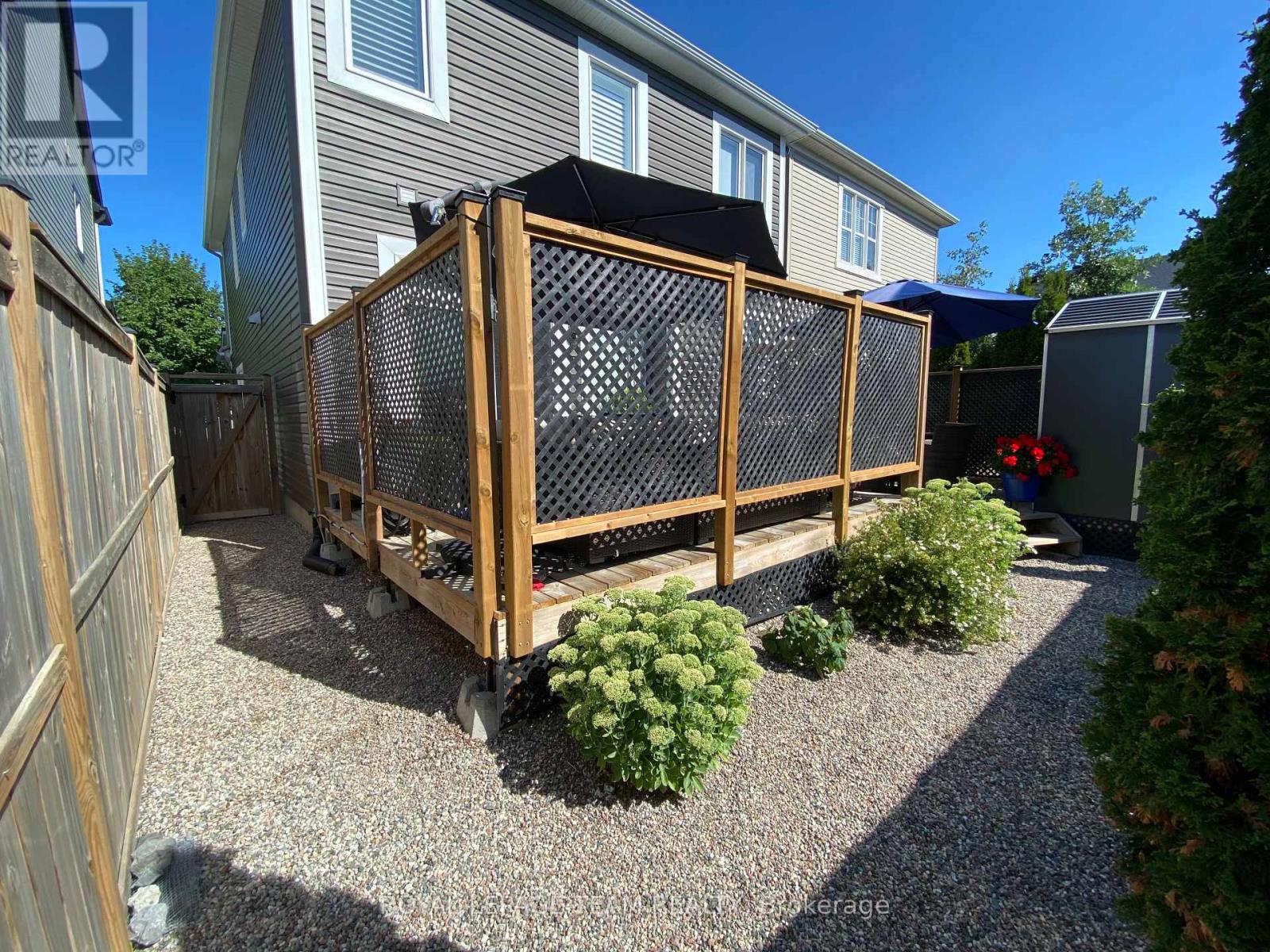 979 Shimmerton Circle, Ottawa, Ontario  K2M 0L4 - Photo 32 - X12770984