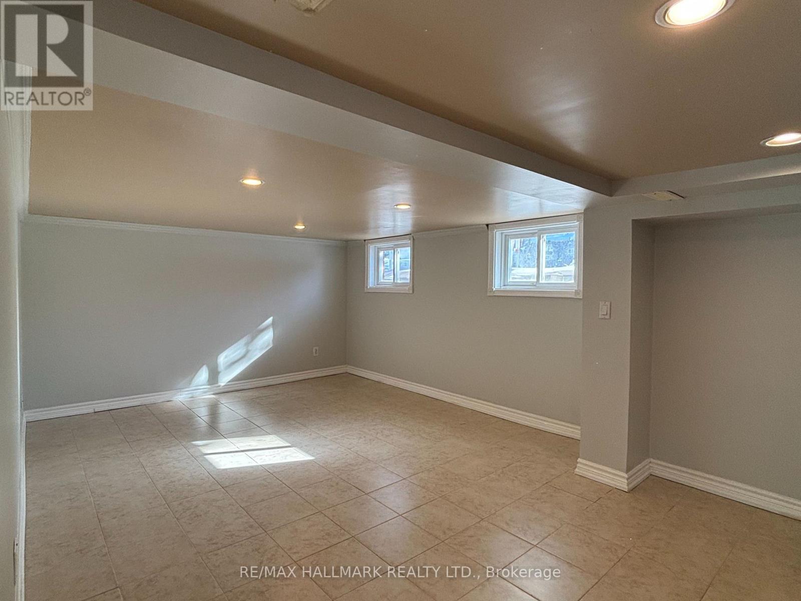 200 Berry Road, Toronto, Ontario  M8Y 1W8 - Photo 13 - W12743006