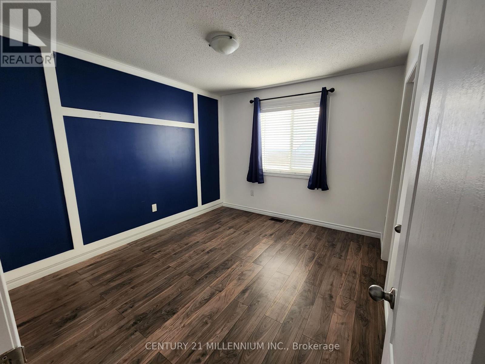 524 Davis Drive, Shelburne, Ontario  L9V 2S4 - Photo 12 - X12601462