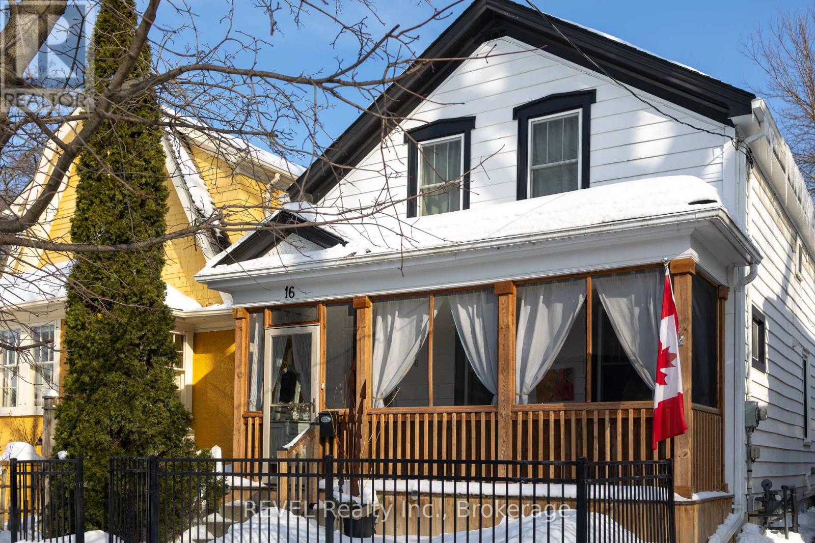 16 YORK STREET, st. catharines (downtown), Ontario