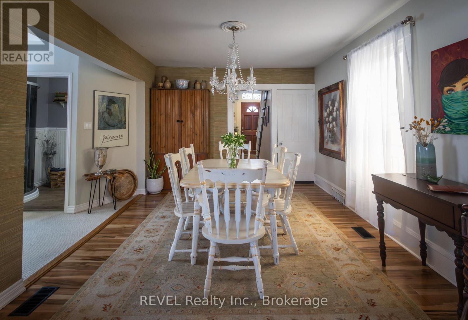 16 York Street, St. Catharines (Downtown), Ontario  L2R 6B8 - Photo 14 - X12770924