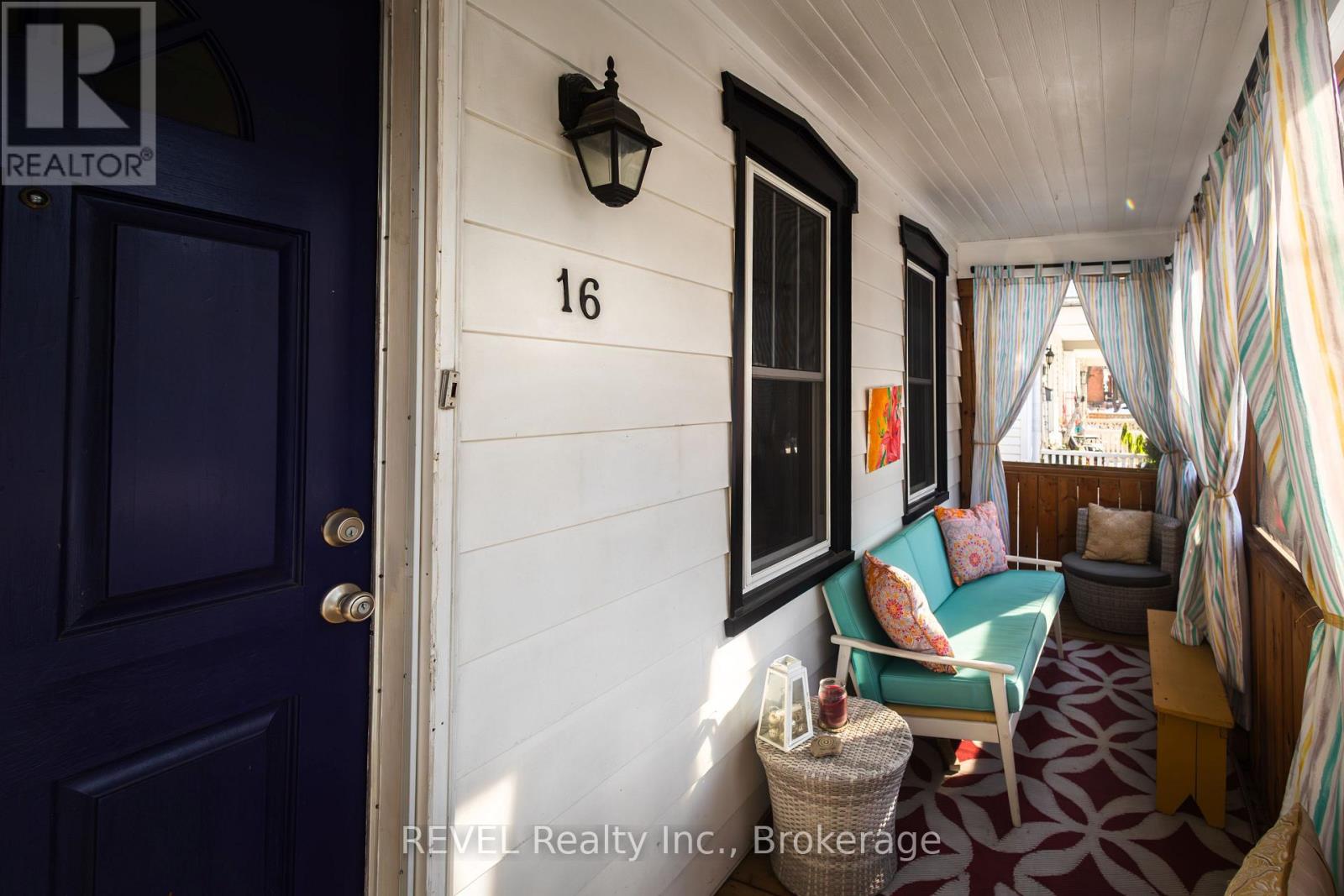 16 York Street, St. Catharines (Downtown), Ontario  L2R 6B8 - Photo 5 - X12770924