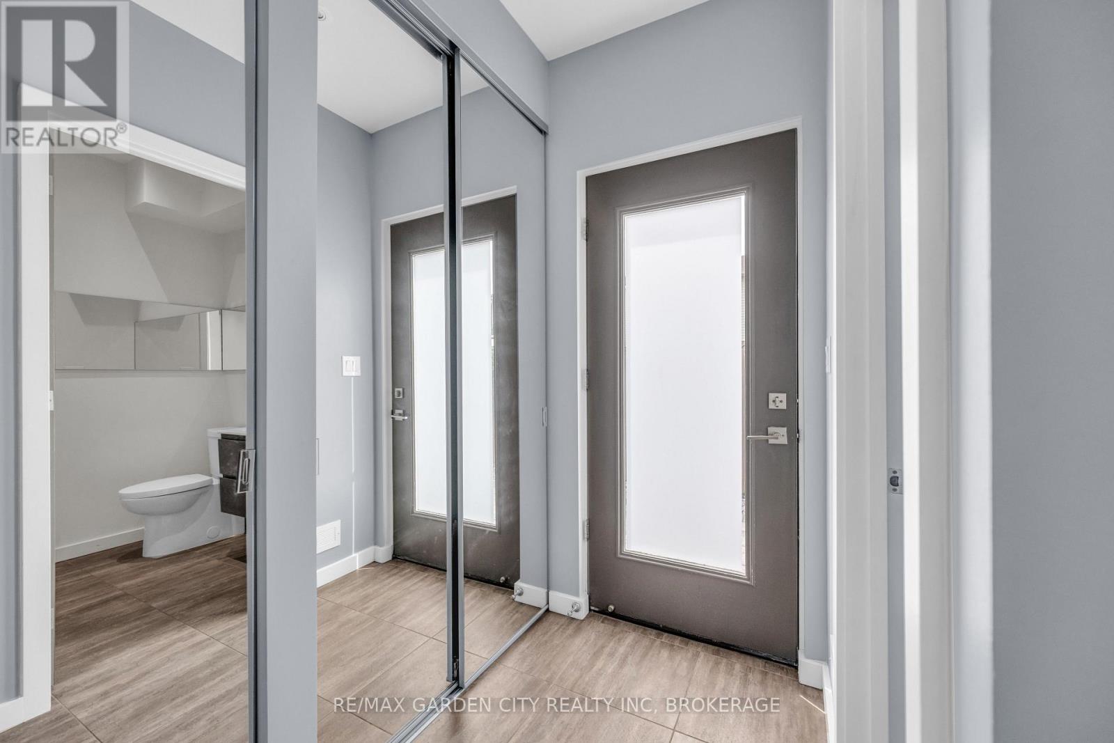 12 1/2 Beamer Court, Thorold (Confederation Heights), Ontario  L2V 0C9 - Photo 43 - X12770930