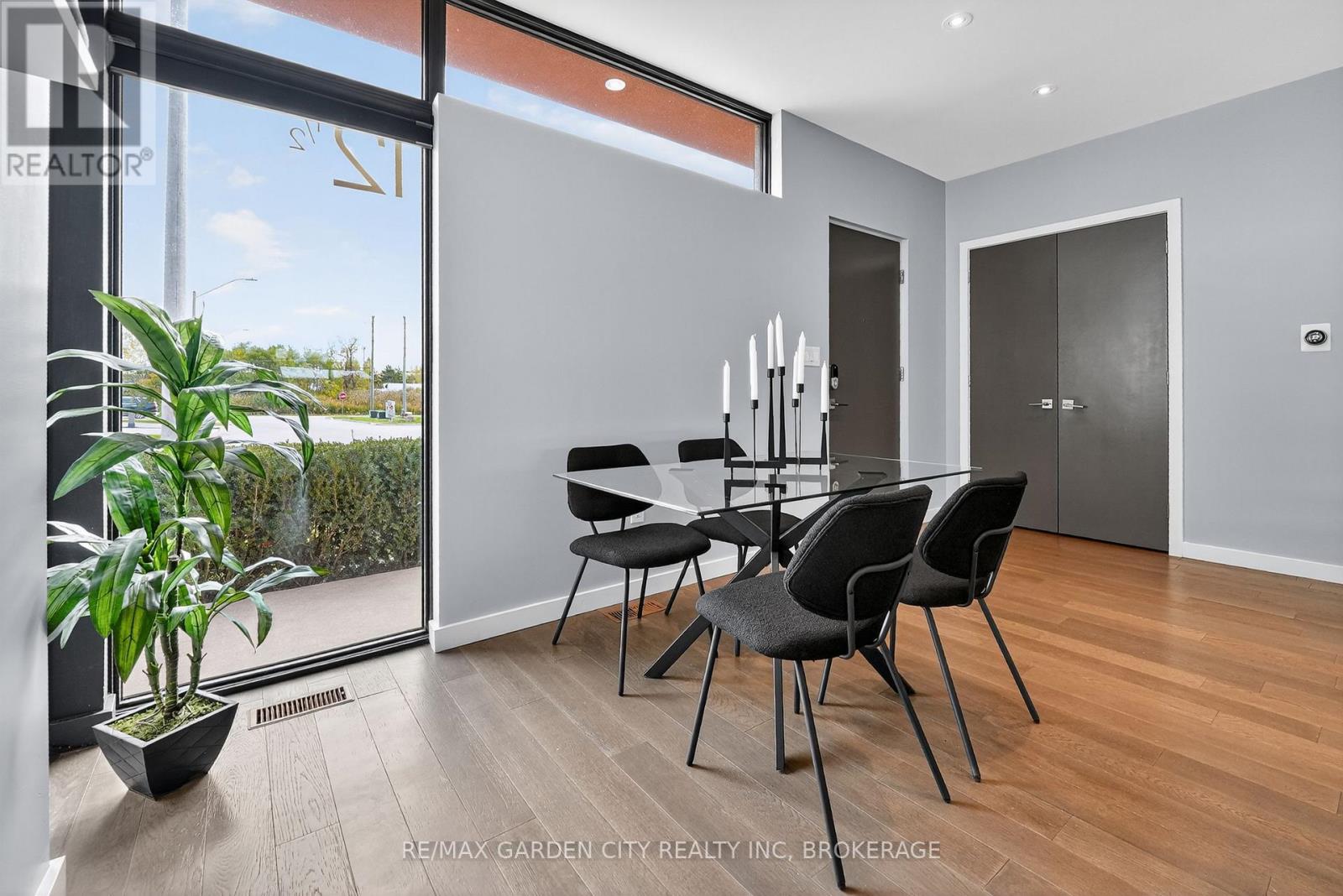 12 1/2 Beamer Court, Thorold (Confederation Heights), Ontario  L2V 0C9 - Photo 5 - X12770930