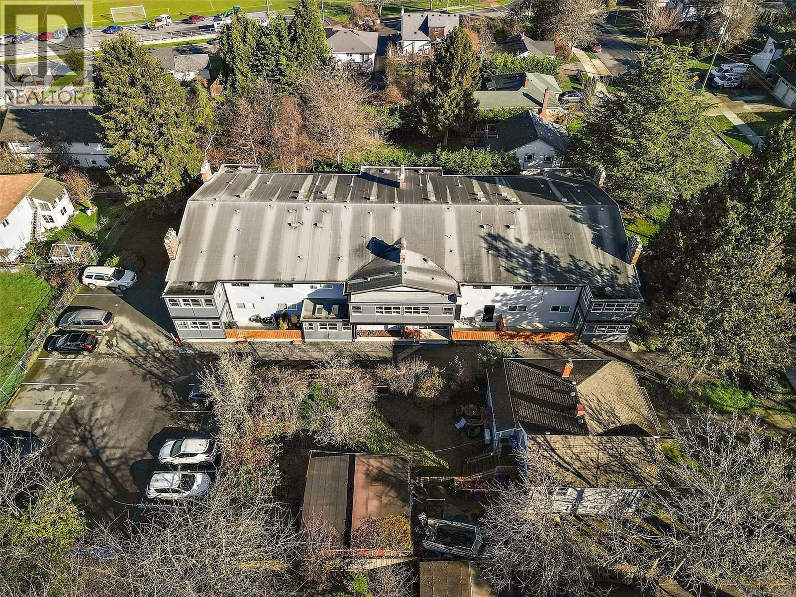 206 3244 Seaton St, Saanich, British Columbia  V8Z 3Y7 - Photo 21 - 1025234