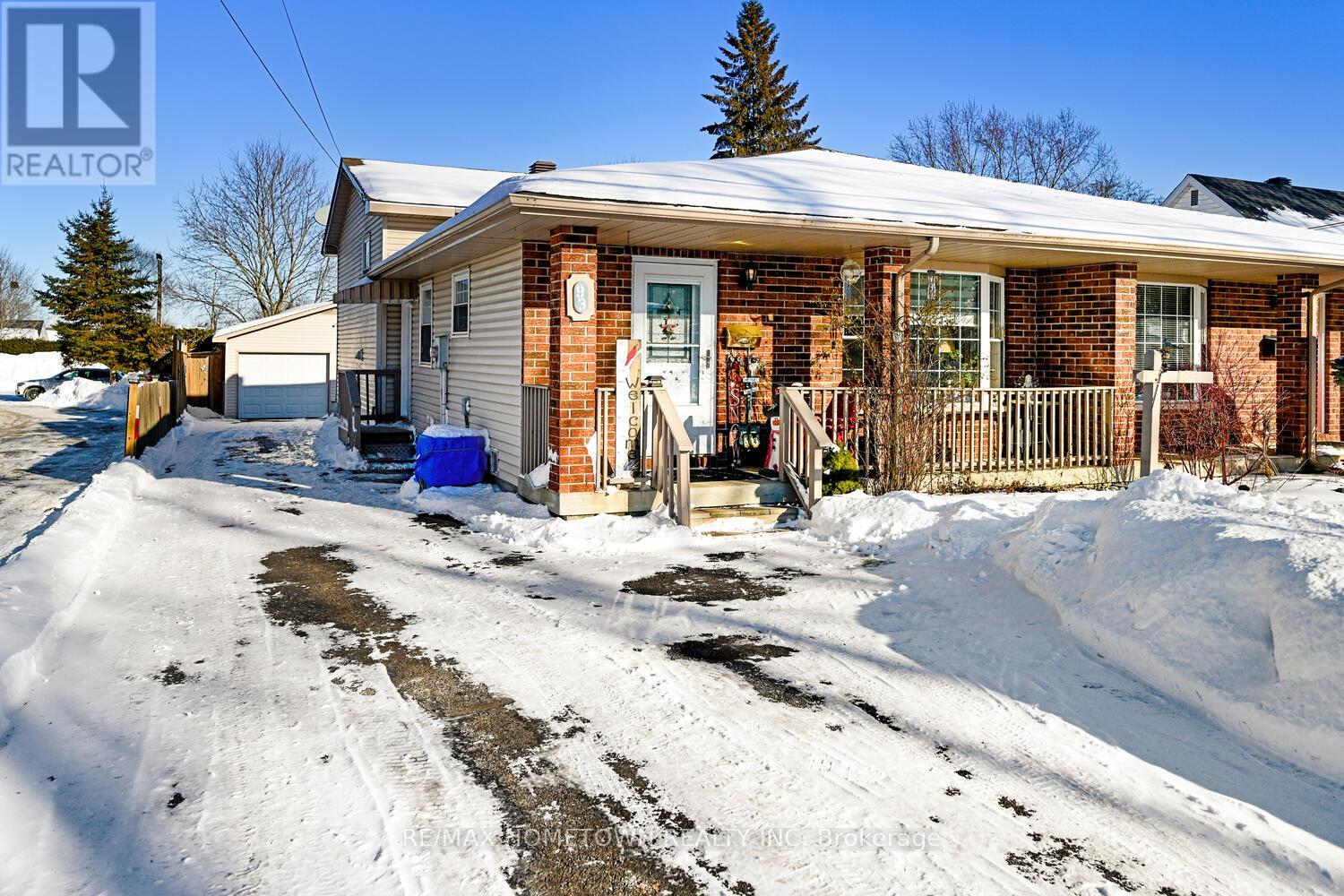 93 WINDSOR DRIVE, brockville, Ontario