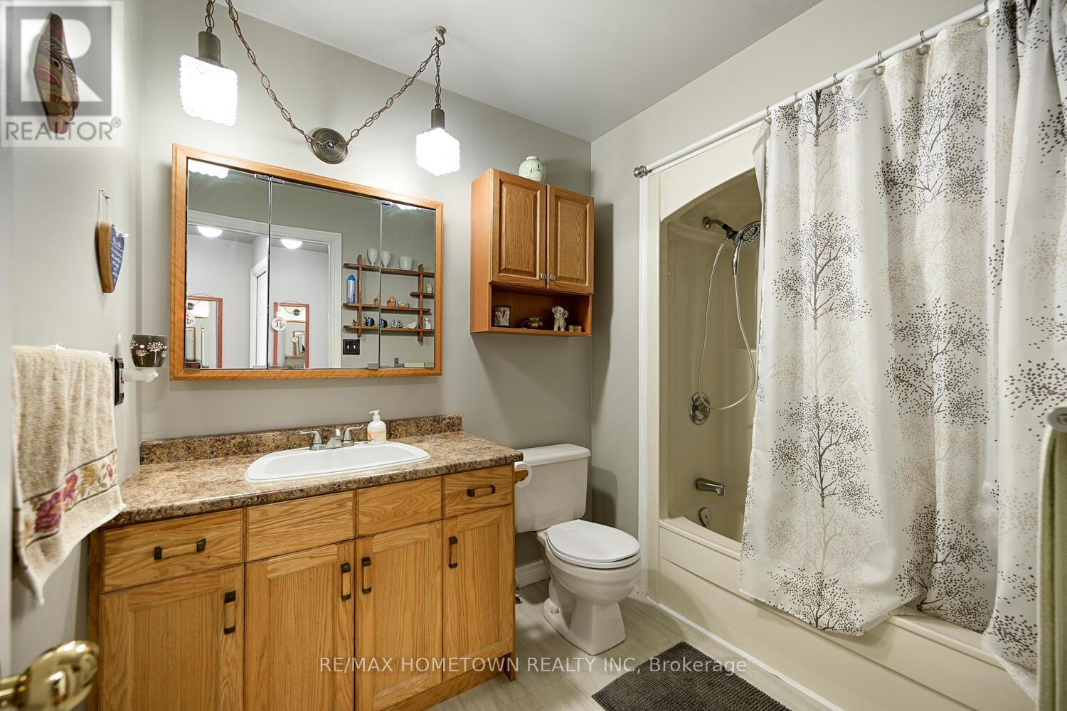 93 Windsor Drive, Brockville, Ontario  K6V 3H7 - Photo 15 - X12770780