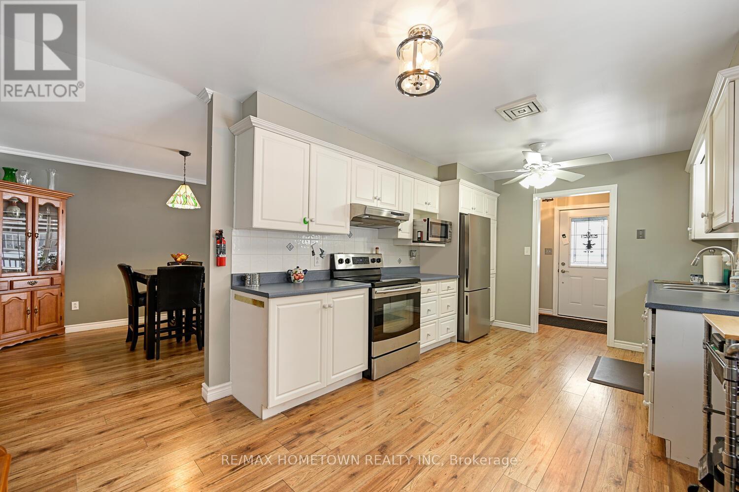 93 Windsor Drive, Brockville, Ontario  K6V 3H7 - Photo 8 - X12770780