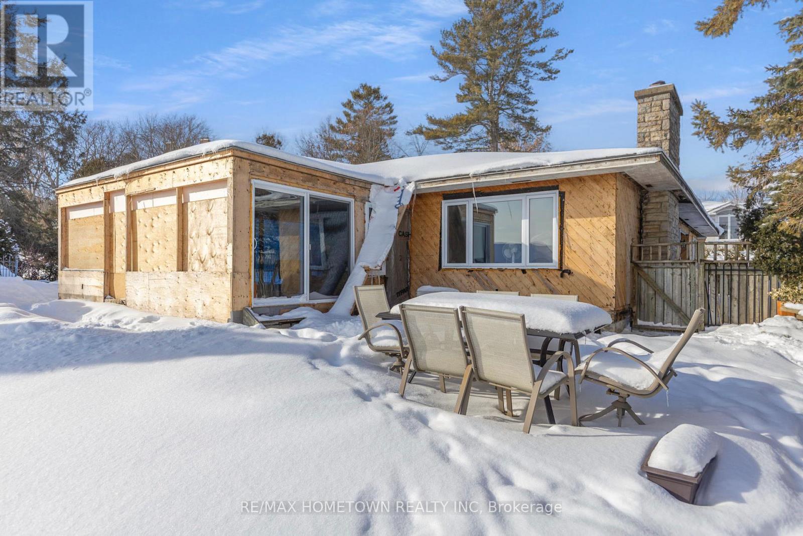 14 Thomas Street, Brockville, Ontario  K6V 5L1 - Photo 6 - X12770856