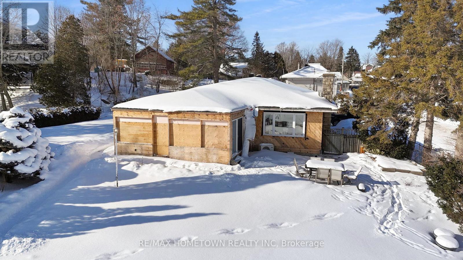 14 Thomas Street, Brockville, Ontario  K6V 5L1 - Photo 7 - X12770856