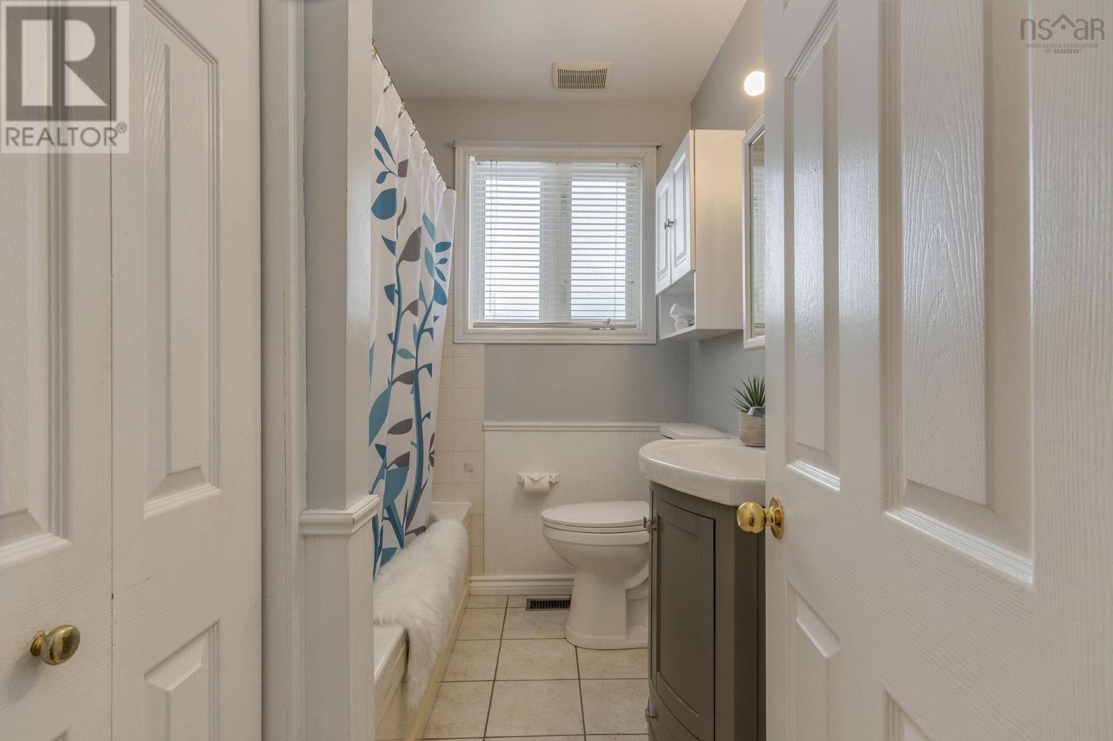 47 Ellenvale Avenue, Dartmouth, Nova Scotia  B2W 2W8 - Photo 16 - 202602401