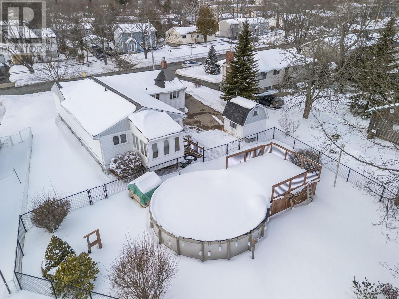 47 Ellenvale Avenue, Dartmouth, Nova Scotia  B2W 2W8 - Photo 2 - 202602401