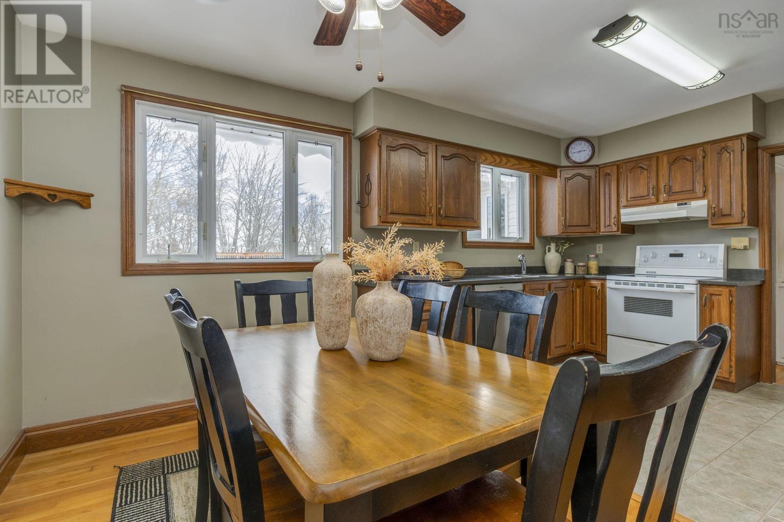 47 Ellenvale Avenue, Dartmouth, Nova Scotia  B2W 2W8 - Photo 8 - 202602401