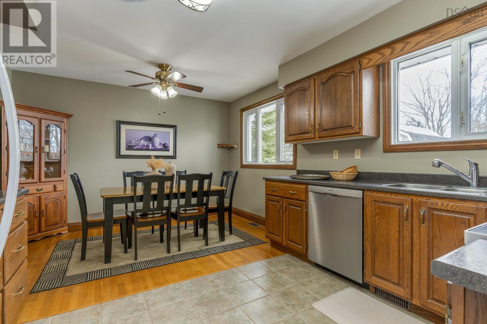 47 Ellenvale Avenue, Dartmouth, Nova Scotia  B2W 2W8 - Photo 6 - 202602401