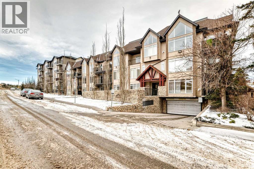 208, 141 Mountain Street, Cochrane, Alberta  T4C 1Z5 - Photo 3 - A2276205