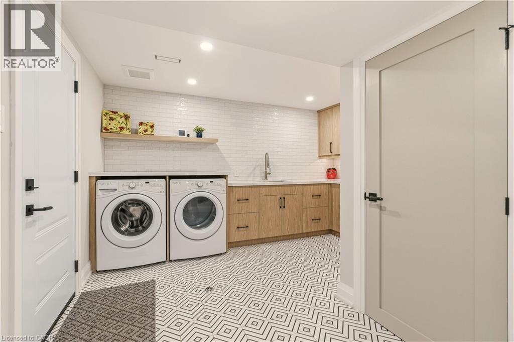 759 Shadeland Avenue, Burlington, Ontario  L7T 2M2 - Photo 34 - 40797267