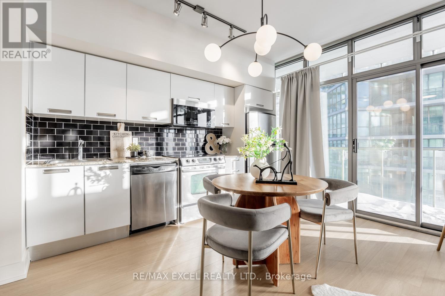 3709 - 33 Charles Street E, Toronto, Ontario  M4Y 1R9 - Photo 7 - C12770752