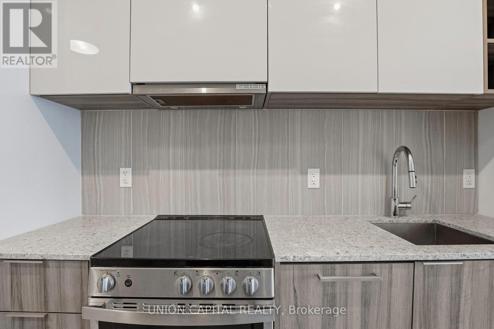 222 - 31 Tippett Road, Toronto, Ontario  M3H 0C8 - Photo 12 - C12770828