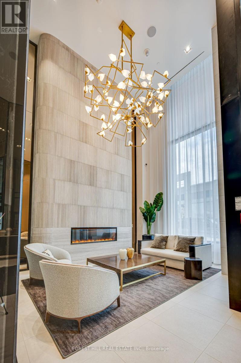 926 - 2020 Bathurst Street, Toronto, Ontario  M5P 0A6 - Photo 3 - C12770840