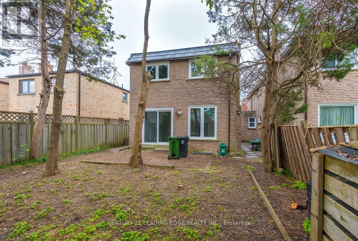 Main Fl - 16 Medaca Street, Toronto, Ontario  M2J 3A7 - Photo 18 - C12770866