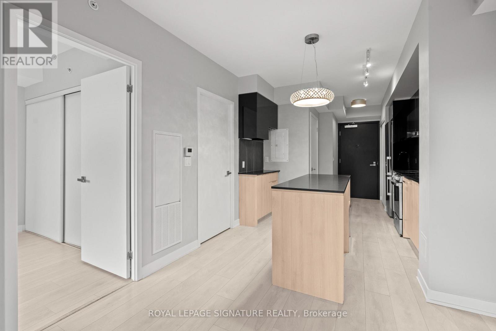 341 - 31 Tippett Road, Toronto, Ontario  M3H 0C8 - Photo 6 - C12770884