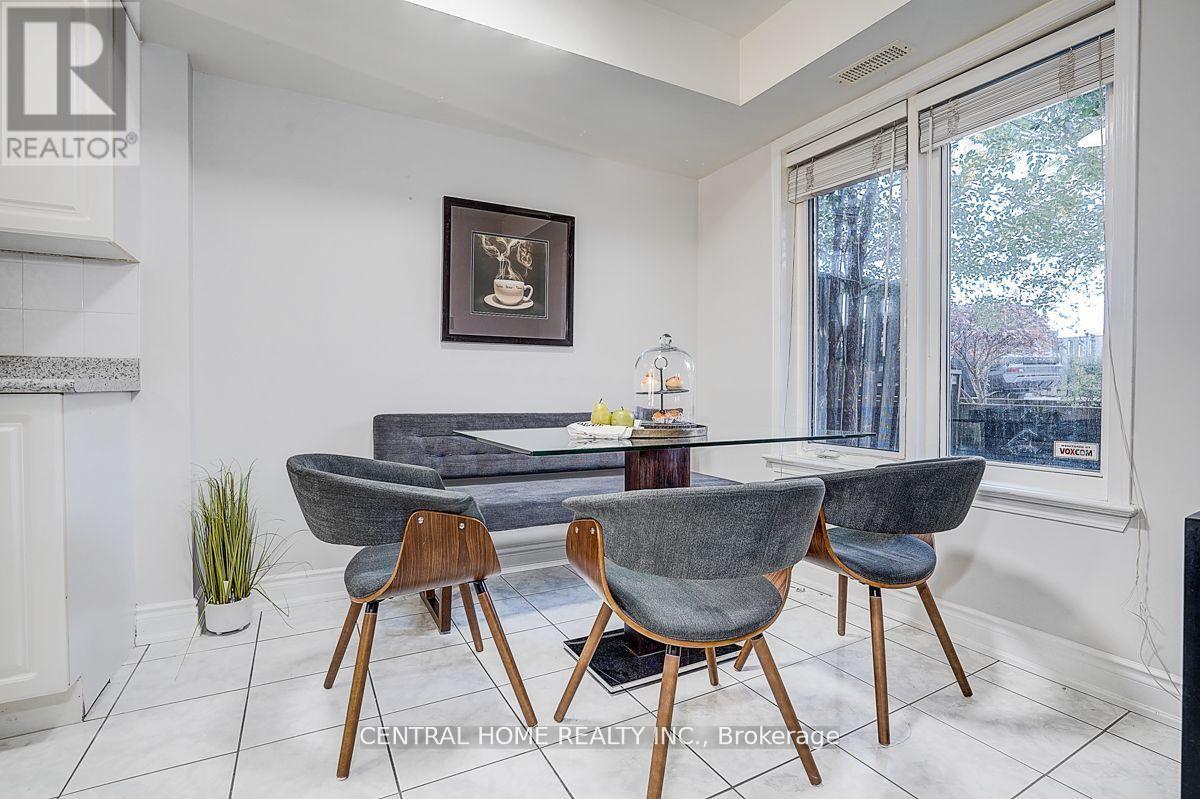 11 - 988 Sheppard Avenue W, Toronto, Ontario  M3H 2T6 - Photo 17 - C12770916