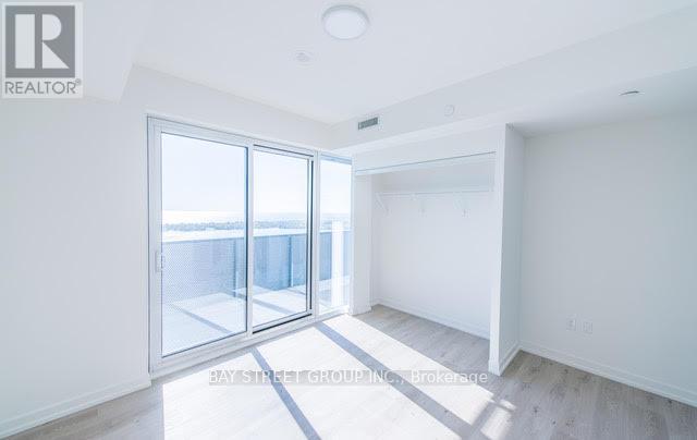 5809 - 138 Downes Street, Toronto, Ontario  M5E 0E4 - Photo 11 - C12770980