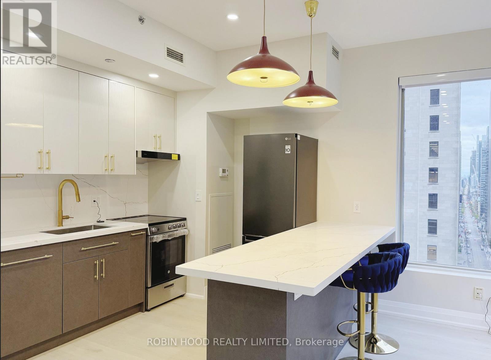 1703 - 1 King Street W, Toronto, Ontario  M5H 1A1 - Photo 2 - C12771002