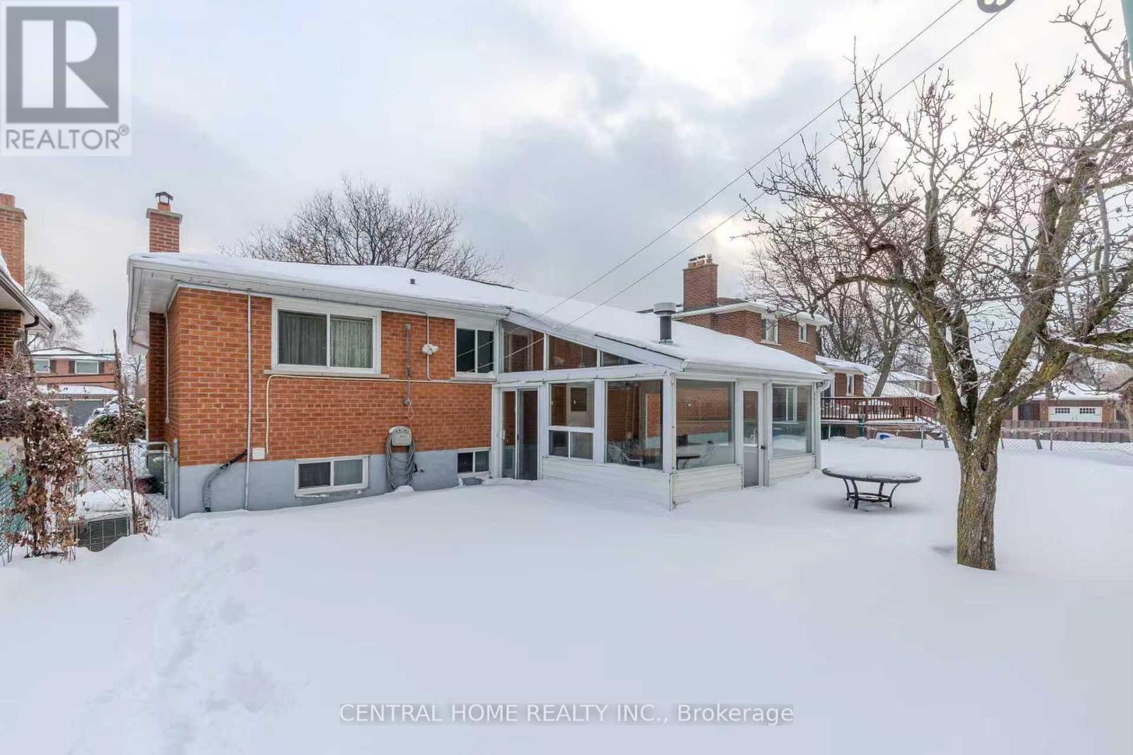 Main - 12 Scarden Avenue, Toronto, Ontario  M1T 1V9 - Photo 16 - E12770800