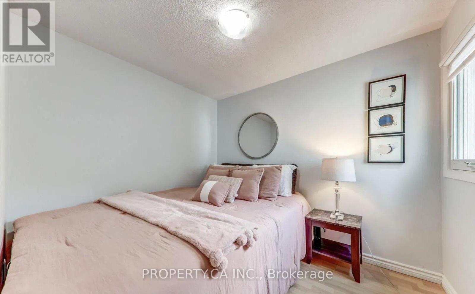 Upper - 78 Pennyhill Drive, Toronto, Ontario  M1B 4J9 - Photo 9 - E12770954