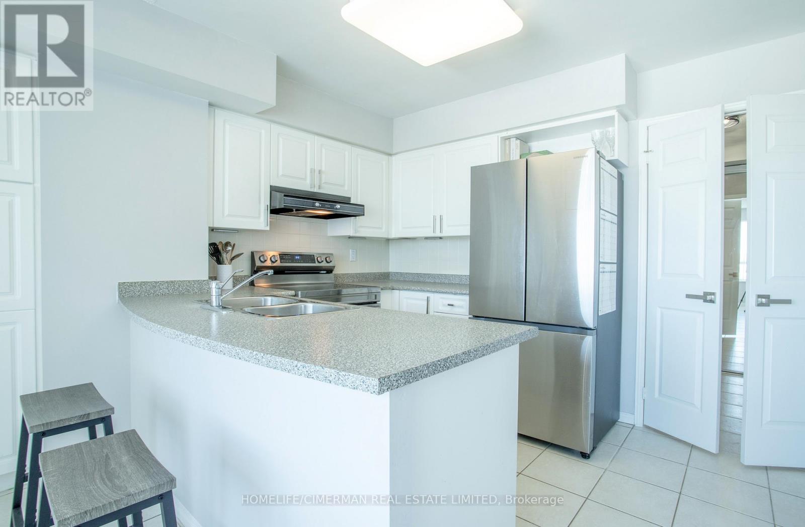 702 - 5 Emerald Lane, Vaughan, Ontario  L4J 8P7 - Photo 31 - N12770774