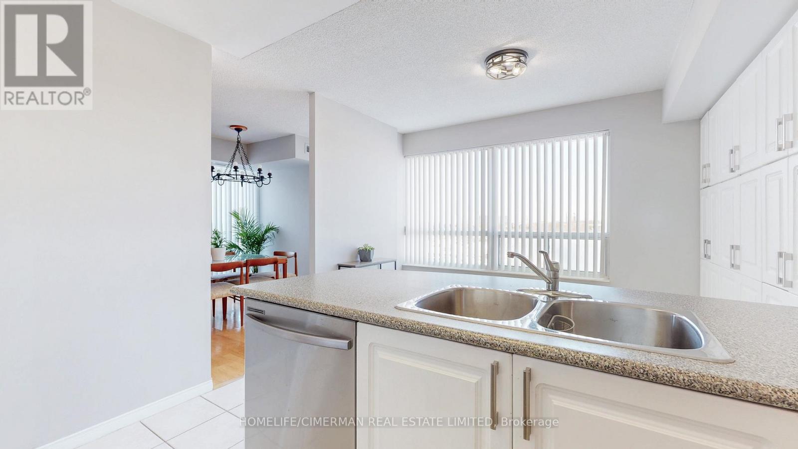 702 - 5 Emerald Lane, Vaughan, Ontario  L4J 8P7 - Photo 33 - N12770774