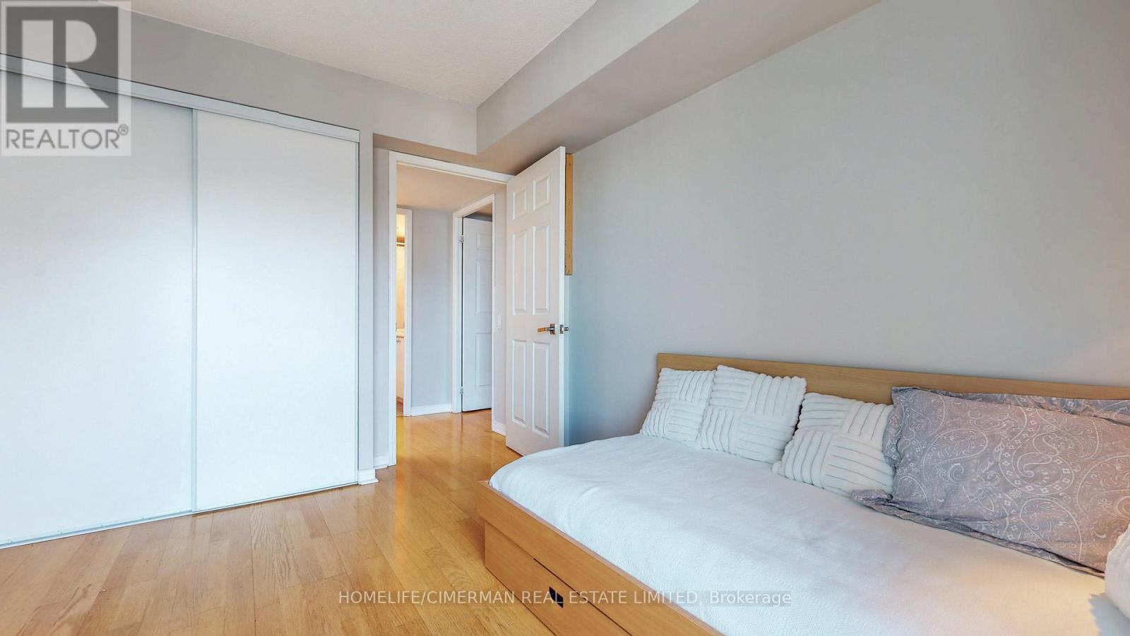 702 - 5 Emerald Lane, Vaughan, Ontario  L4J 8P7 - Photo 37 - N12770774