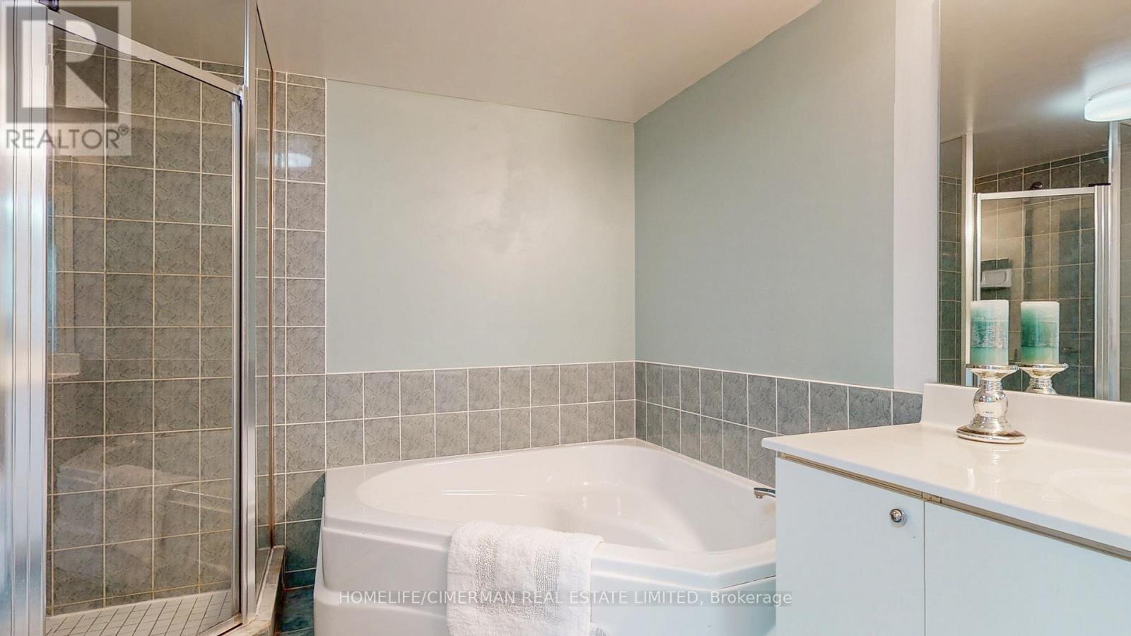 702 - 5 Emerald Lane, Vaughan, Ontario  L4J 8P7 - Photo 41 - N12770774