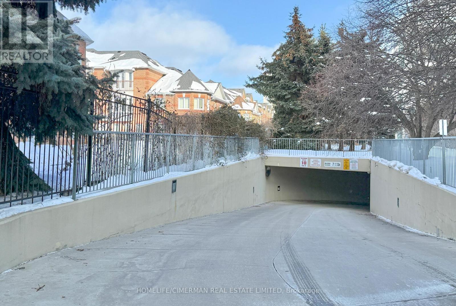 702 - 5 Emerald Lane, Vaughan, Ontario  L4J 8P7 - Photo 46 - N12770774