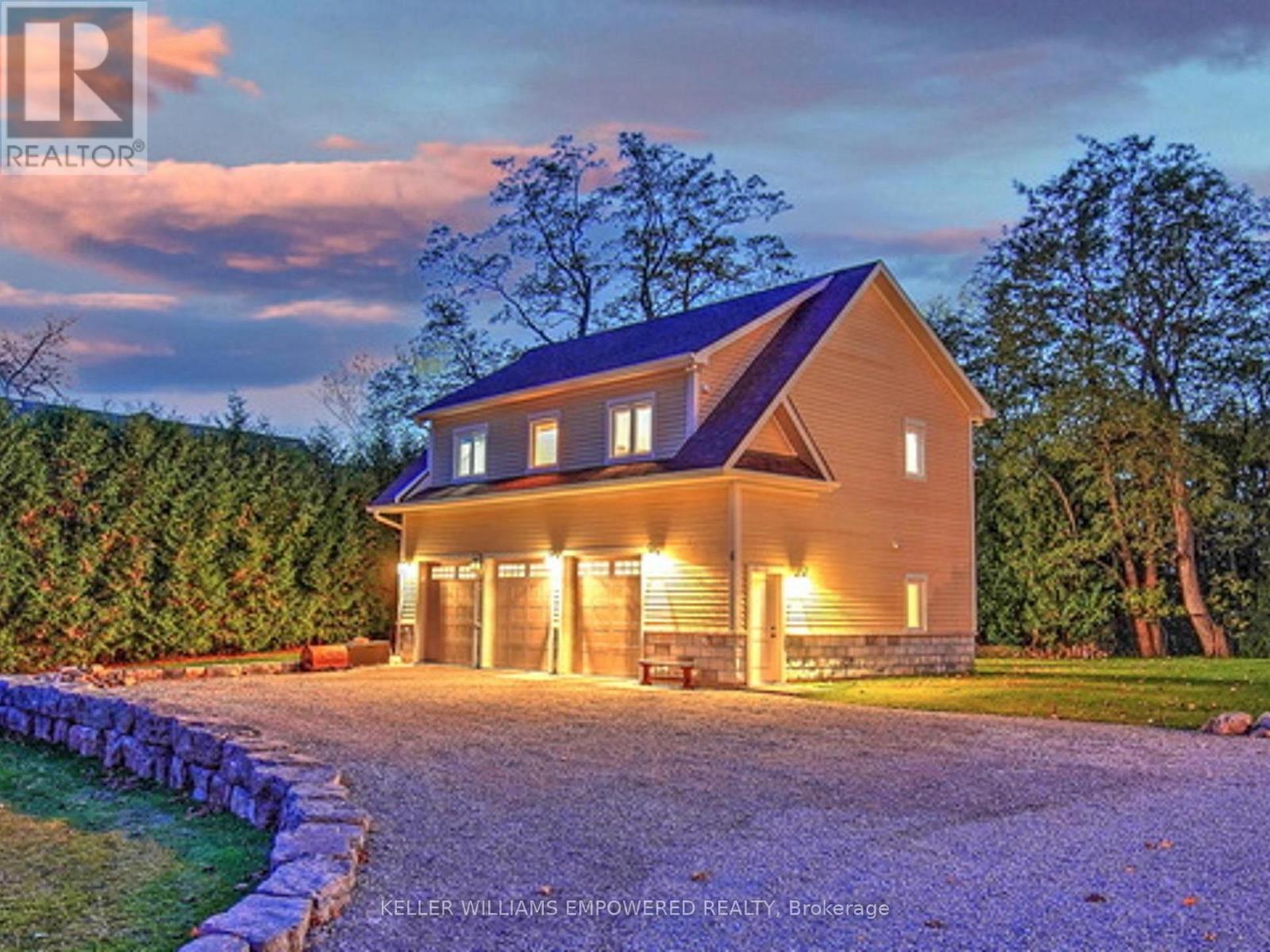 6 Macleod Estate Court, Richmond Hill, Ontario  L4E 0B1 - Photo 10 - N12770824