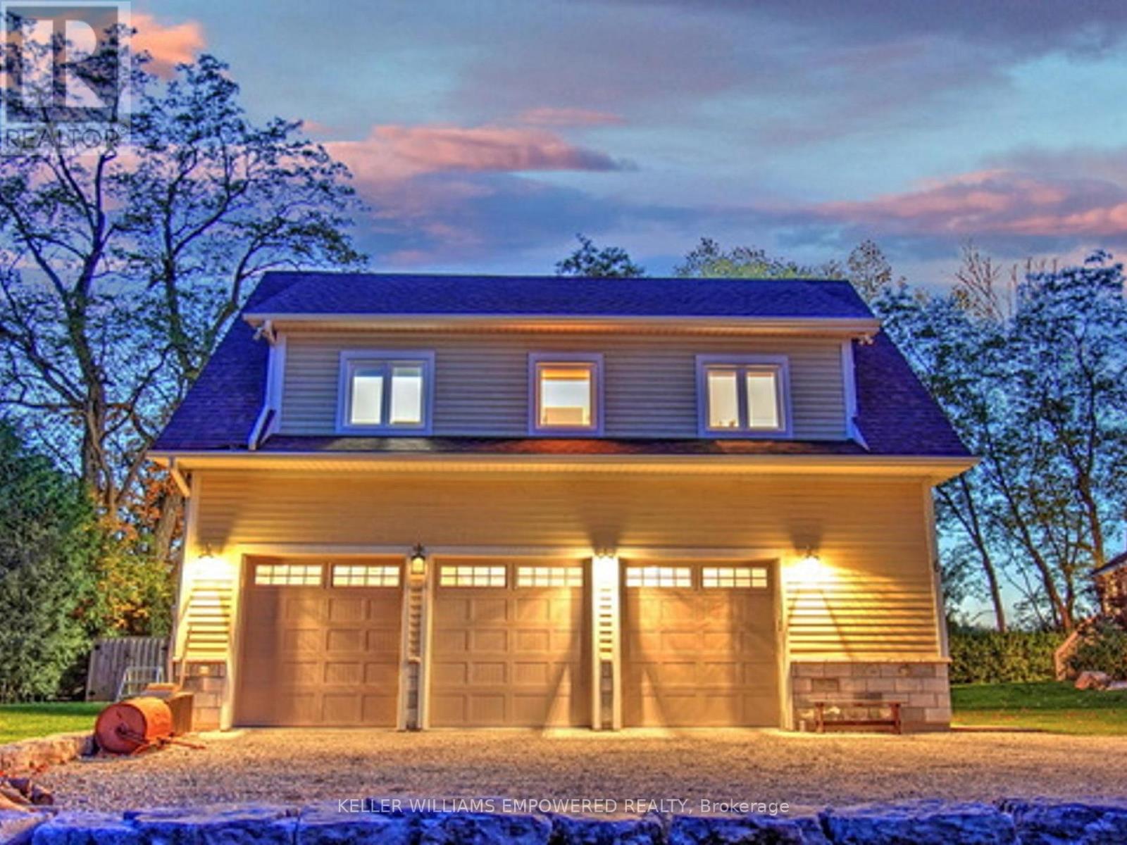 6 Macleod Estate Court, Richmond Hill, Ontario  L4E 0B1 - Photo 11 - N12770824