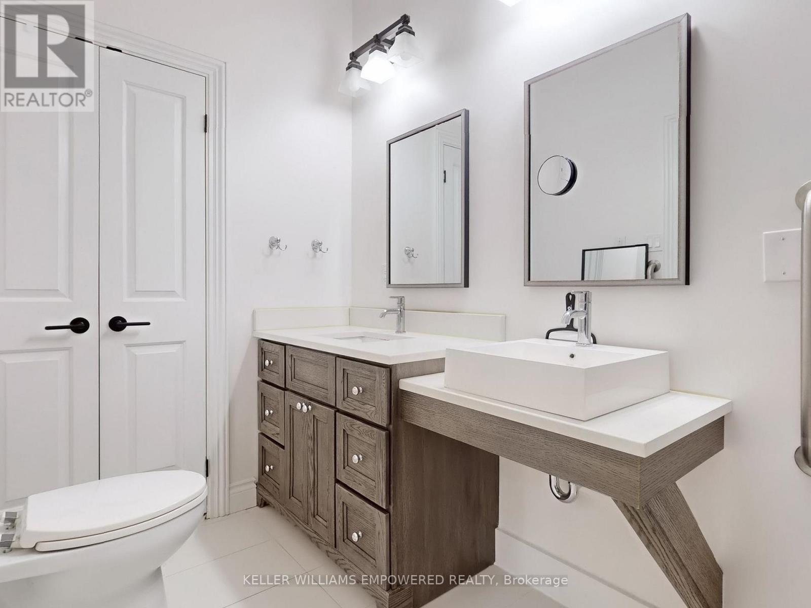 6 Macleod Estate Court, Richmond Hill, Ontario  L4E 0B1 - Photo 19 - N12770824