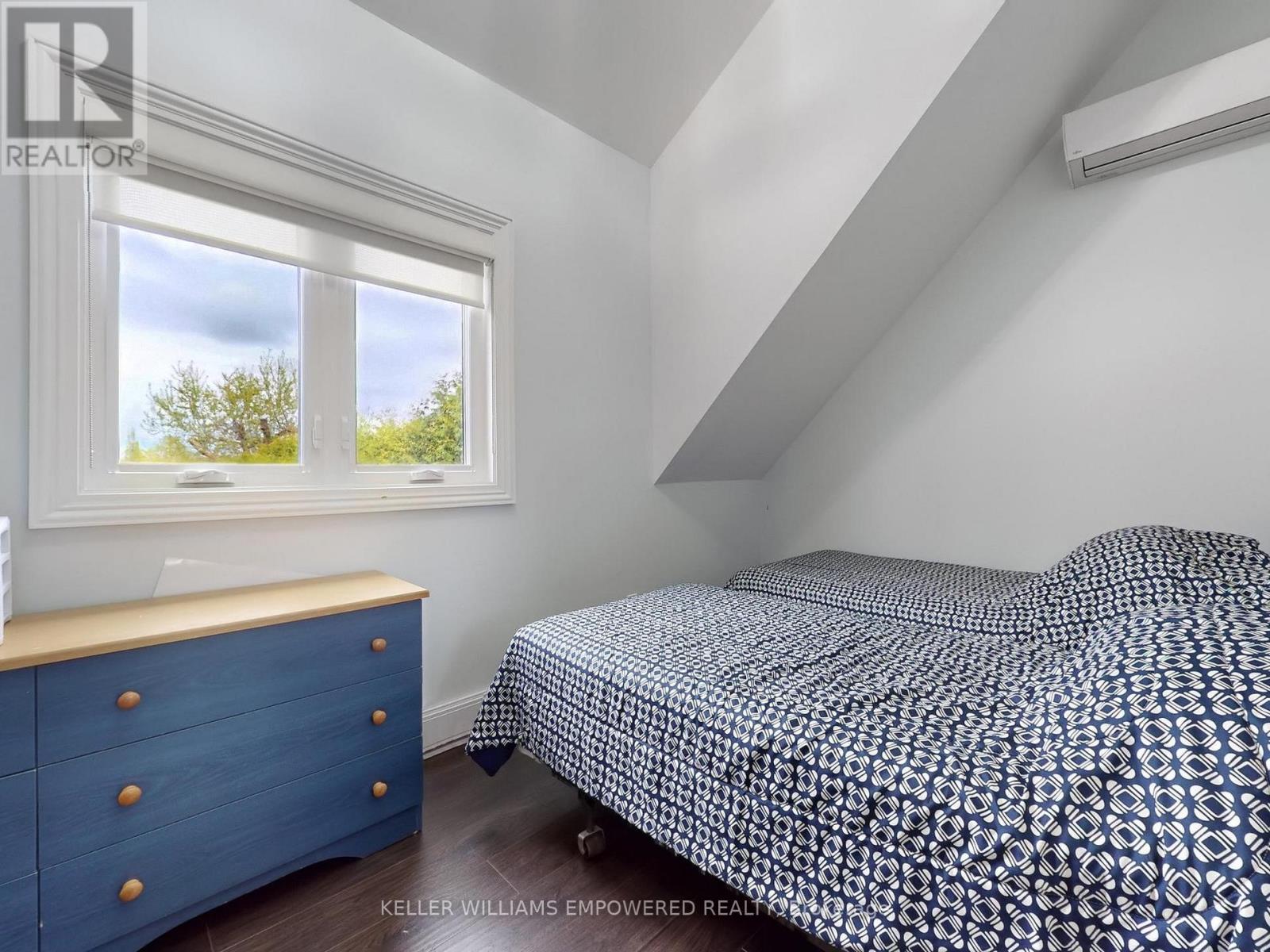 6 Macleod Estate Court, Richmond Hill, Ontario  L4E 0B1 - Photo 22 - N12770824