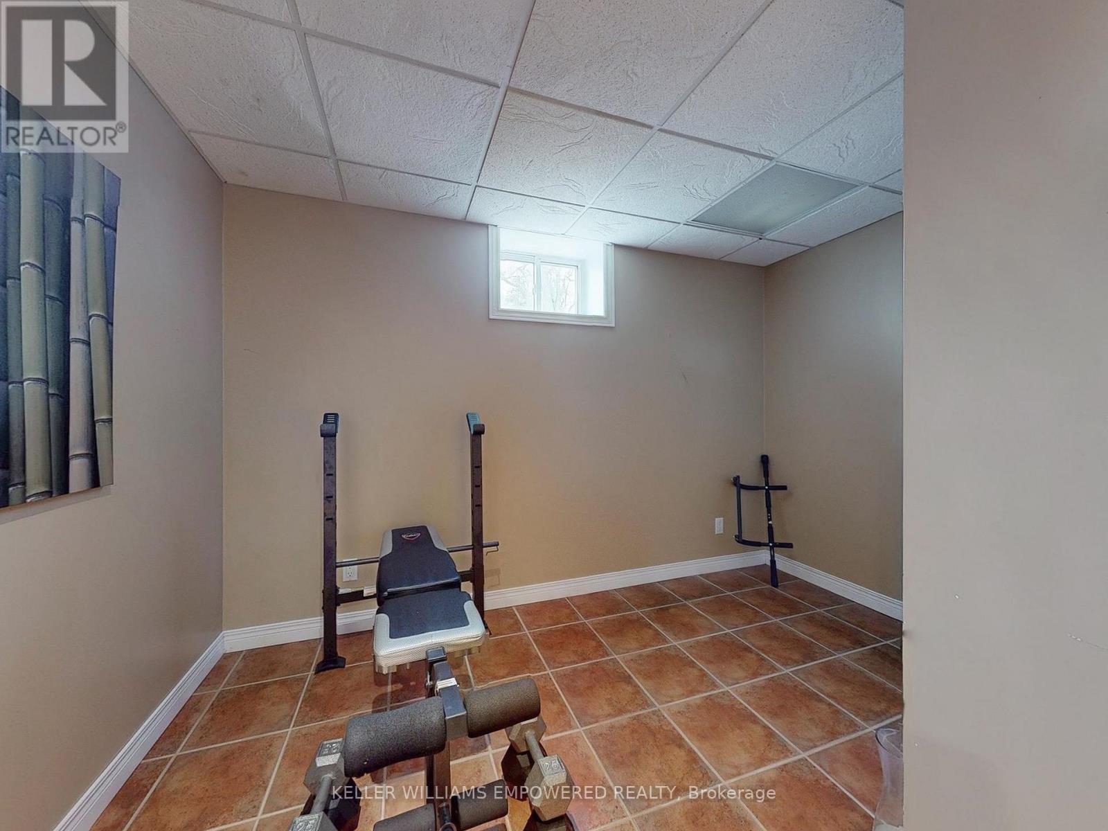 8 Macleod Estate Court, Richmond Hill, Ontario  L4E 0B1 - Photo 46 - N12770826