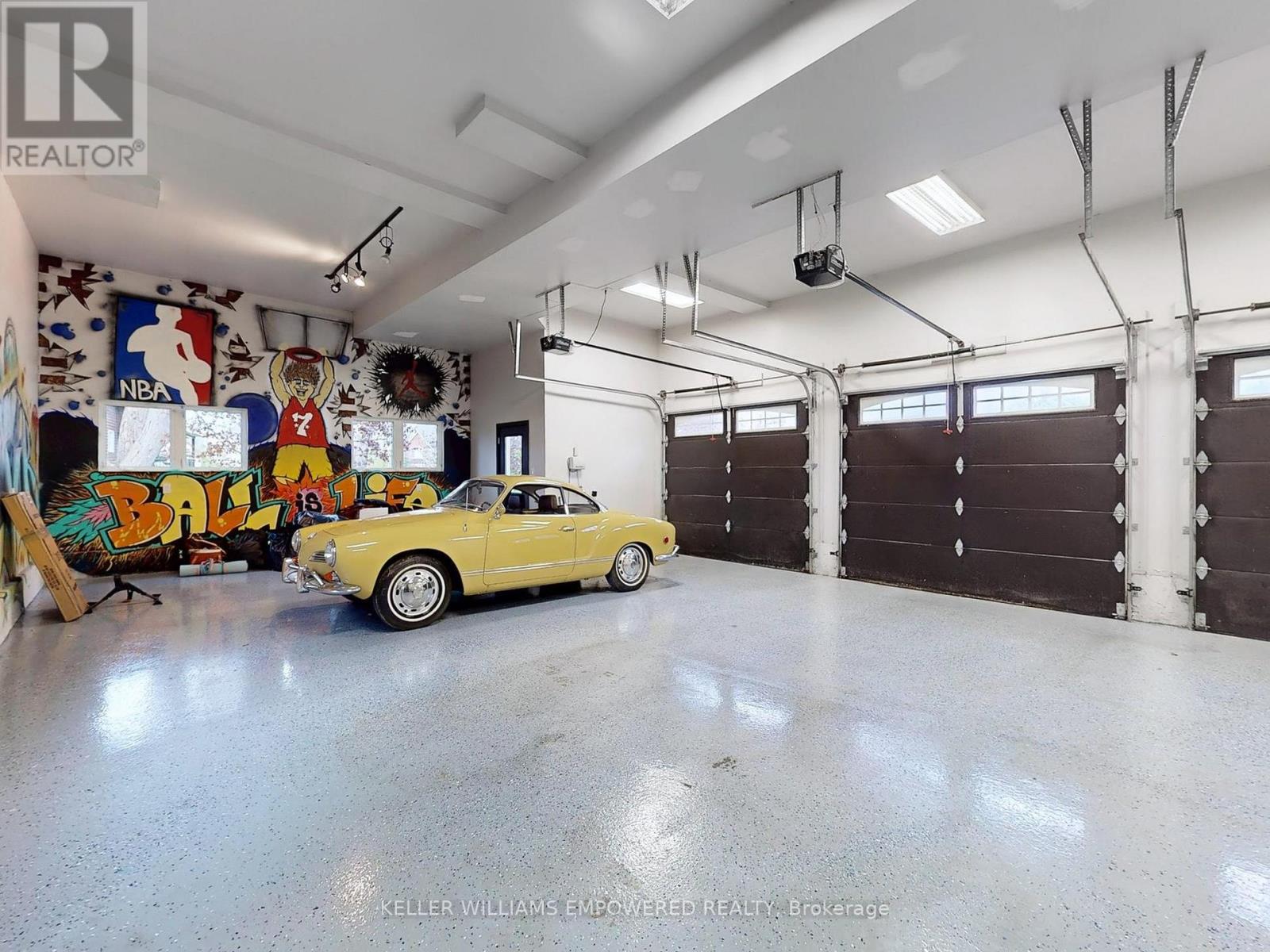 8 Macleod Estate Court, Richmond Hill, Ontario  L4E 0B1 - Photo 47 - N12770826