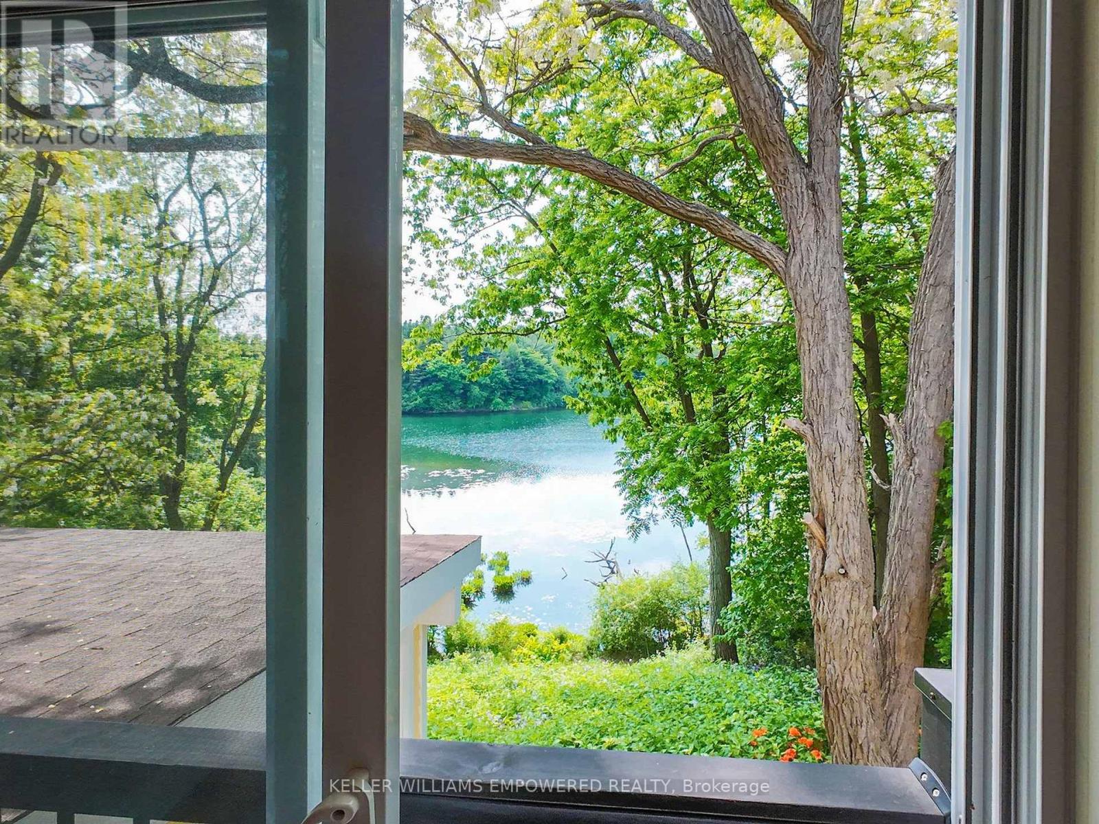 6 And 8 Macleod Estate Court, Richmond Hill, Ontario  L4E 0B1 - Photo 33 - N12770830