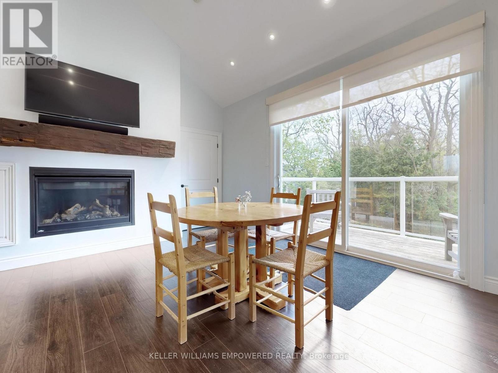 6 And 8 Macleod Estate Court, Richmond Hill, Ontario  L4E 0B1 - Photo 39 - N12770830