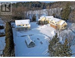 6 AND 8 MACLEOD ESTATE COURT, Richmond Hill, Ontario