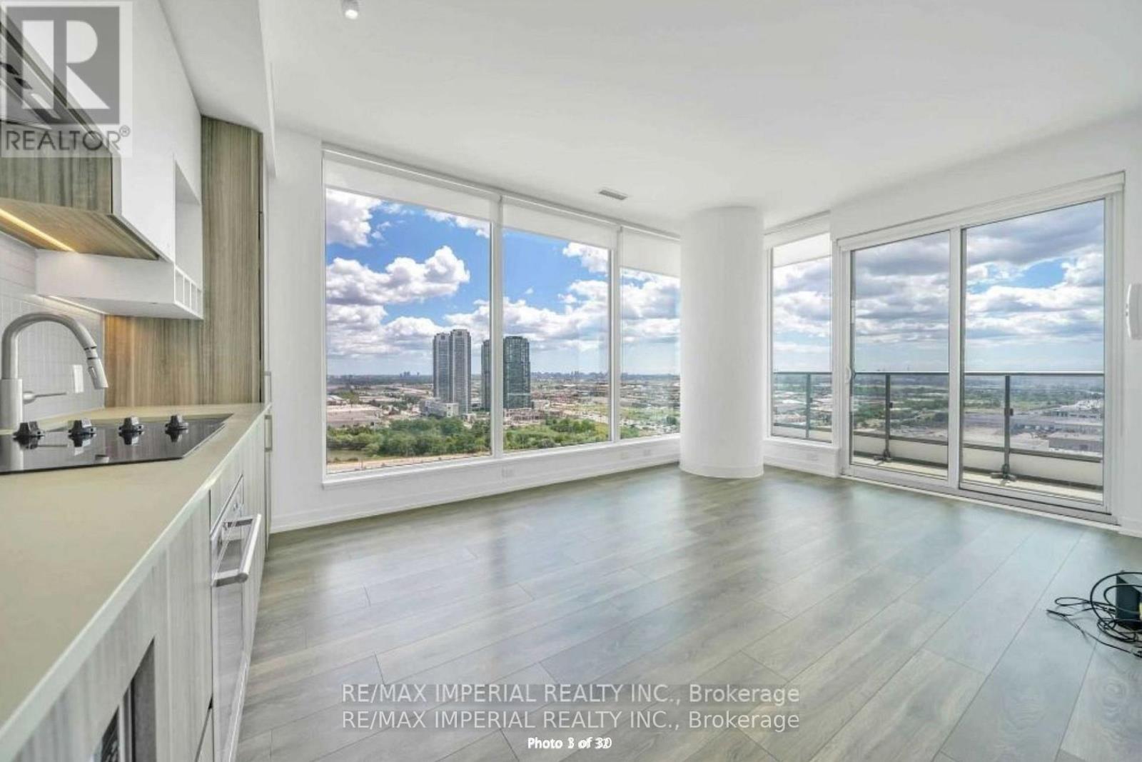 2503 - 5 Buttermill Avenue, Vaughan, Ontario  L4K 0J5 - Photo 3 - N12770872